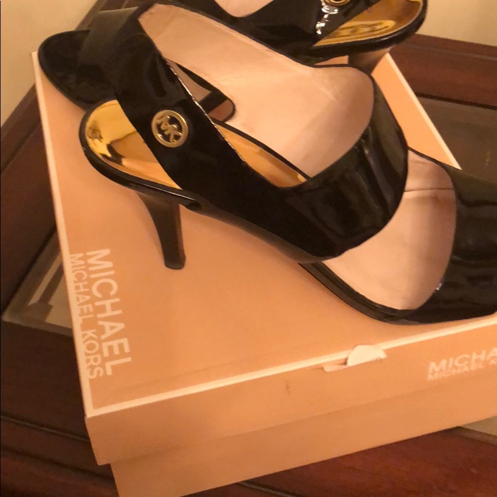 Micheal Micheal Kors shoes